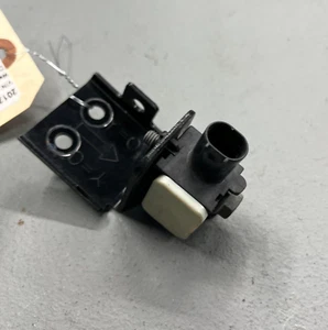 2007-2013 MERCEDES S550 W221 FRONT PASSENGER OR DRIVER SIDE IMPACT CRASH SENSOR - Picture 1 of 7