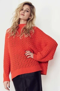 ISLA Homebody Sweater - Picture 1 of 10