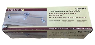 Portfolio Luz de pista decorativa de 3 cabezales 0328386 acabado de níquel cepillado {104} Foto 1 de 4