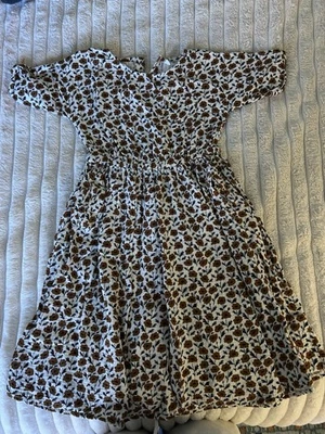 Vestido Rylee + Cru para Meninas Tamanho 8/9, Marrom/Flores de Mostarda Manga Curta - Imagem 1 de 4