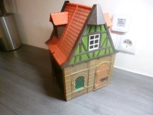 Playmobil zur Ritterburg Ritter-Welt Das Fachwerkhaus in grün ANSEHN ! - Bild 1 von 4
