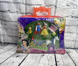 Disney Princess Little Kingdom Snow White Playset Mattel 2012 New - Picture 1 of 3