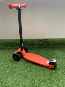 Tretroller City Roller Scooter Micro Maxi bis 50 Kilo - Bild 1 von 7