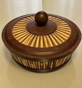 De colección Pluma de puercoespín Redonda Madera Tapa Plato Baratija Almacenamiento Escritorio Caja de Accesorios - Imagen 1 de 24