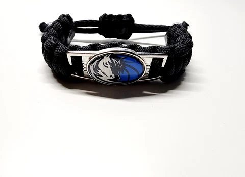 Dallas Mavericks Adjustable Charm Bracelet Wristband Cover