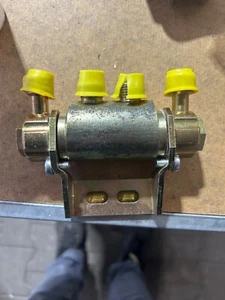 TECALEMIT JUNGHEINRICH 27089136 HYDRAULICKVERTEILER - Bild 1 von 1
