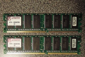2 Stück KINGSTON 9930282-002.A00 KTH-D530/256 - Gesamt 512 MB - Bild 1 von 1
