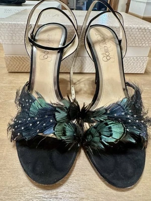 Tacones de plataforma Jimmy Choo Icons Limited Rita de gamuza y plumas de pavo real 38,5 Foto 1 de 4