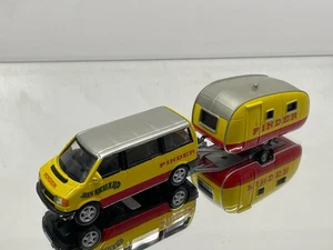 CARARAMA VW T4 TRANSPORTER PINDER WITH CARAVAN - SELF MADE -1:43- GOOD - 550 - Picture 1 of 7