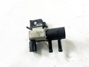 K5T48589 ELETTROVALVOLA SUZUKI SWIFT 1.2 B 4X4 69KW 5M 5P (2013) RICAMBIO USATO - Imagen 1 de 5