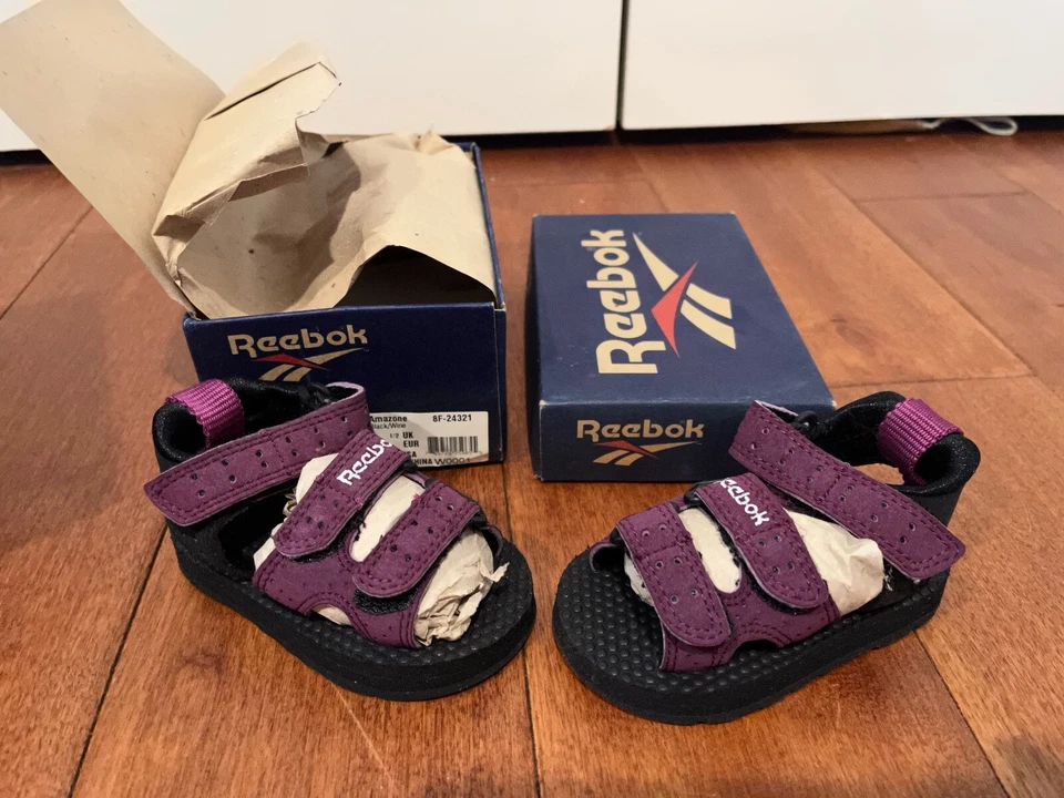 Reebok Amazone Size 4 Infant 8F-24321 Original Vintage 1990s Old Stock