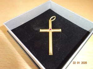 gold anhänger 585 kreuz mit rubin - Bild 1 von 1