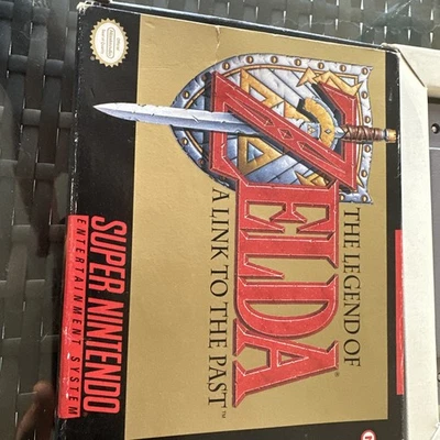 The Legend of Zelda: A Link to the Past (SNES, 1992)  - Image 1 of 4