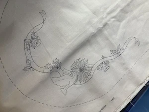 Rare Vtg set 4 Columbia Min. Crewel Embroid. Christmas Table Runners Holly/Dove - Picture 1 of 3