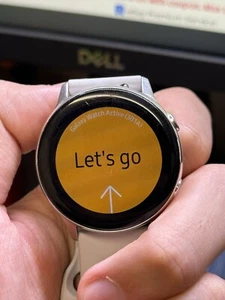 SAMSUNG Galaxy Watch Active Fitness Tracker GPS SM-R500 - Picture 1 of 5