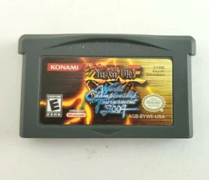 Torneo de Campeonato Mundial Yu-Gi-Oh 2004 para Nintendo Game Boy Advance - Imagen 1 de 2