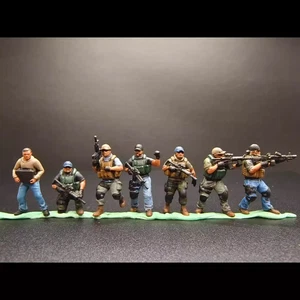 7 Persons 1/72 Special Operations Group Commando Unit Painted Finished - Picture 1 of 1