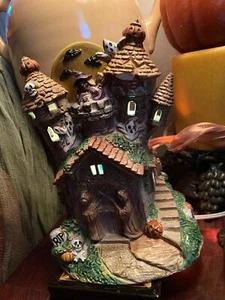 Halloween Pacific Rim 9" Haunted Ghost Castle Moon w/Bats ~ 3 Light Vintage RARE - Imagen 1 de 9