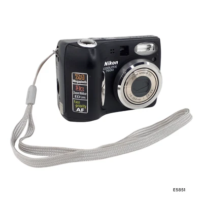Nikon CoolPix 7600 7.1MP 3x Zoom Black Digital Compact Camera Tested AS-IS E5851 - Image 1 of 4