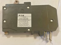 ONE NEW IN BOX EATON CUTLER HAMMER CHFP115AF 15A AFCI CIRCUIT BREAKER