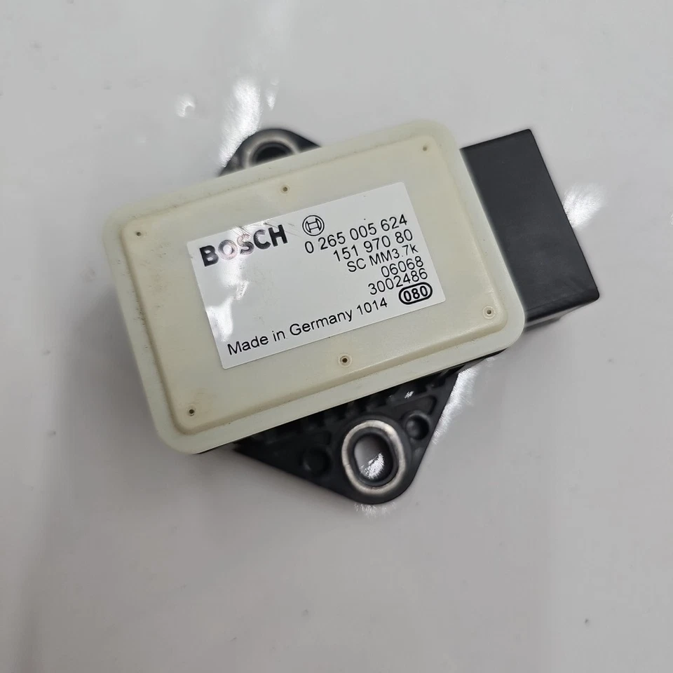 YAW Rate Module 15197080 2007-2008 GMC Yukon Tahoe Suburban - Image 1 of 2