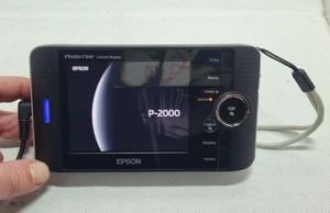 Epson P-2000 Multimedia Storage Viewer mit 40GB Speicher (G941A) - Bild 1 von 9