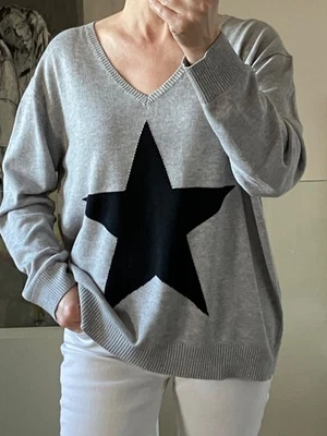 Hush Classic Casual  V-Neck Grey Jumper  Star Front Bamboo Wool Blend XL - Image 1 of 4