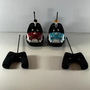 FAO Schwarz Premium 2-Player Remote Control Toy Bumper Car Set - Picture 1 of 18