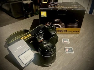 Nikon D5600 Kit AF-P DX 18-55mm f/3.5-5.6G VR Black - Shutter 100 2 x 64gb cards - Picture 1 of 1
