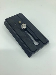 Manfrotto 501PL Sliding QR V1 Plate - Excellent Condition - Picture 1 of 2