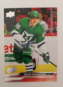2023-24 Upper Deck Series 1 Base #32 Teuvo Teravainen Carolina Hurricanes