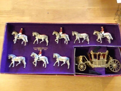 VINTAGE BOXED BRITAIN THE STATE COACH 1937 CORONATION COACH No  1470 - Image 1 of 4