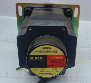 VEXTA PK599AHW-A2 5-Phasen Schrittmotor - Bild 1 von 2