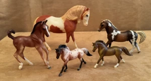 Breyer Lot 5 Classics Quarter Horses Animals pony foal whinnies stallion farm - Picture 1 of 11