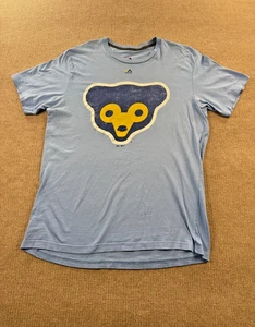 Majestic Chicago Cubs Cubbie Men's Large T-Shirt MLB Logo Triple Peak Light Blue - Picture 1 of 6