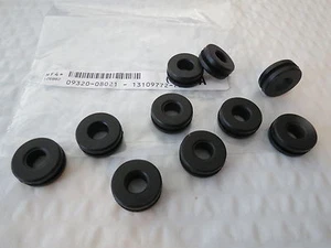 (10) SUZUKI AIR BOX & REAR FENDER RUBBER GROMMETS TM 100 125 TM250 TM400 VINTAGE - Picture 1 of 4
