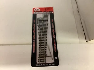 Atlas #391 HO scale Code 100 #4 Customline Mark V left turnout" - Picture 1 of 1