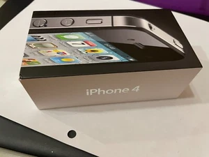 Iphone 4 box with booklets and inserts inside mint - Zdjęcie 1 z 2