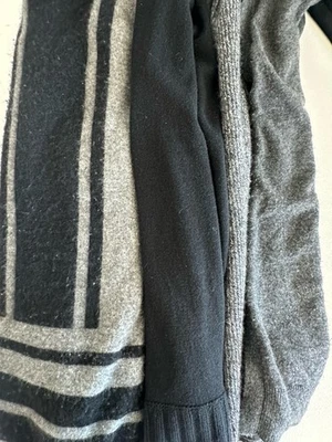 Suéter Gris Negro 100% Cachemira Cortadores Artesanales DEFECTOS DAÑADOS Up Cycle (E) Foto 1 de 4