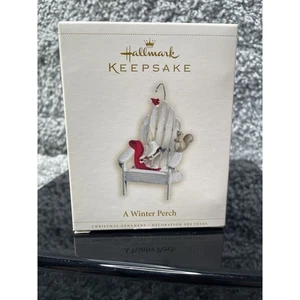 Hallmark Keepsake Ornament A Winter Perch Christmas Ornament 2006 Decor New - Picture 1 of 9