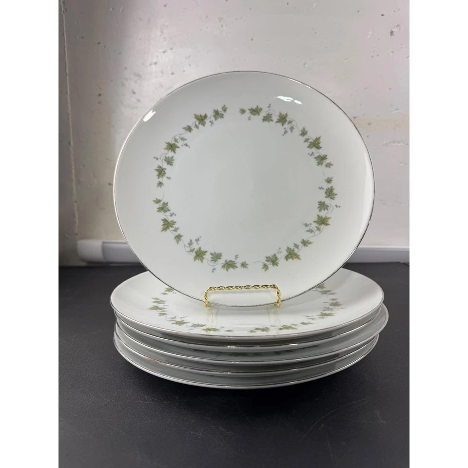 Juego de 6 platos de cena Noritake Lexington de 10,5 pulgadas con borde plateado floral de vid verde Foto 1 de 4