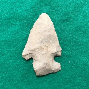 Steep Bevel Point 1J22-27 Authentic Native Artifact Arrowhead - Picture 1 of 12