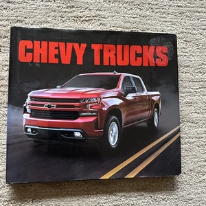 Chevrolet Trucks 1918-2019 USED HC BOOK 2019 Chevy - Imagen 1 de 13