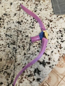 Sideshow Collectibles Premium Format Hawkeye Statue Figure - HAND AND BOW ONLY! - Picture 1 of 1
