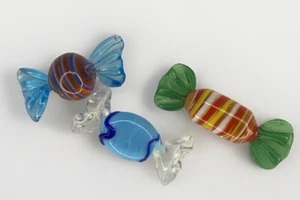 Vintage Murano Style Hand Blown Glass Wrapped Candy Pieces 2.5" x 1 Lot Of 3 - Picture 1 of 2