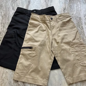 Lot of 2 Boys Lee Cargo Shorts Size 7 with adjustable waistband - Picture 1 of 7