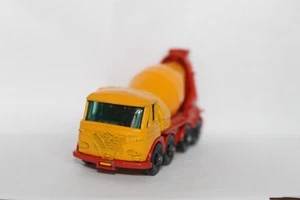 1968 Matchbox #21d: Foden 8 Wheel Cement Truck - Picture 1 of 6