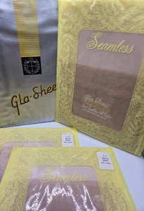 Medias de nailon sin costuras MCM vintage transparentes de 3 cristales talla 9 1/2 M hueso - Imagen 1 de 3