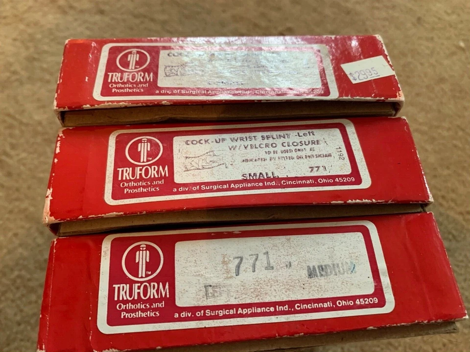 Truform Cock-Up Left Wrist Splint  - Image 1 of 2