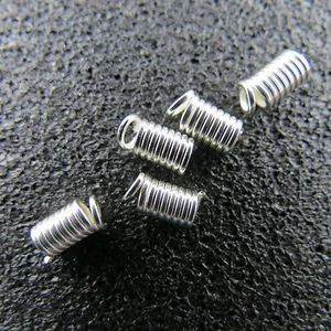 Molle Metalliche Decorative 4 X 9Mm (Un Occhiello) Modellismo O Gioielli - Picture 1 of 1